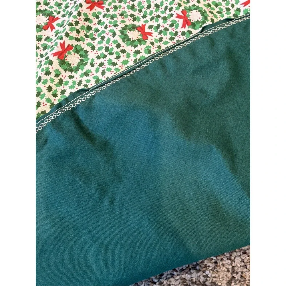 Vtg Christmas Tree Skirt Wreath Pattern 51